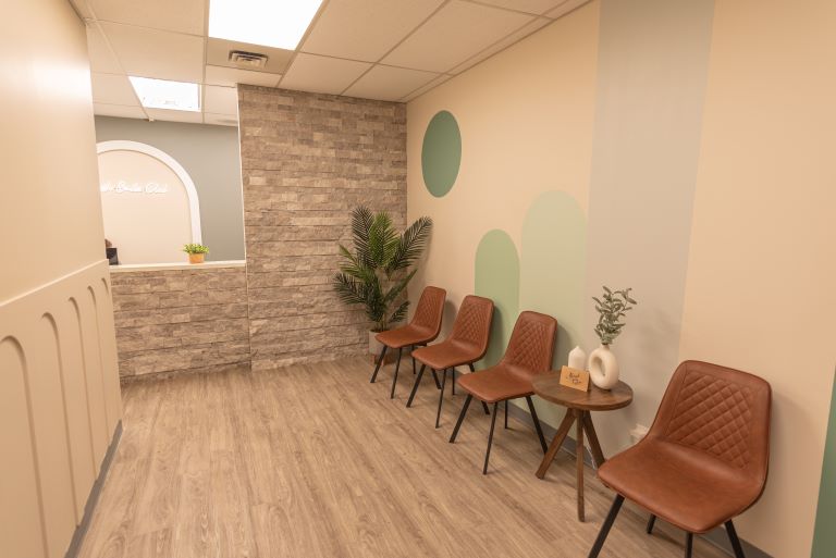 aldergrove dental clinic reception area
